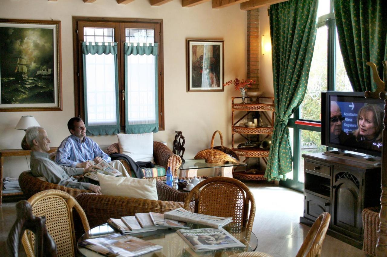Hotel Corte Vecchia San Prospero المظهر الخارجي الصورة