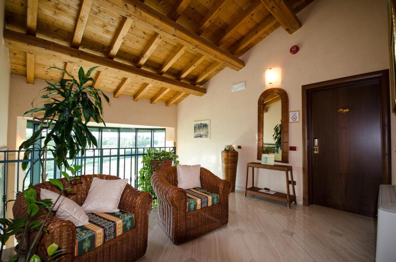 Hotel Corte Vecchia San Prospero المظهر الخارجي الصورة