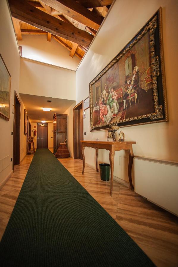 Hotel Corte Vecchia San Prospero المظهر الخارجي الصورة