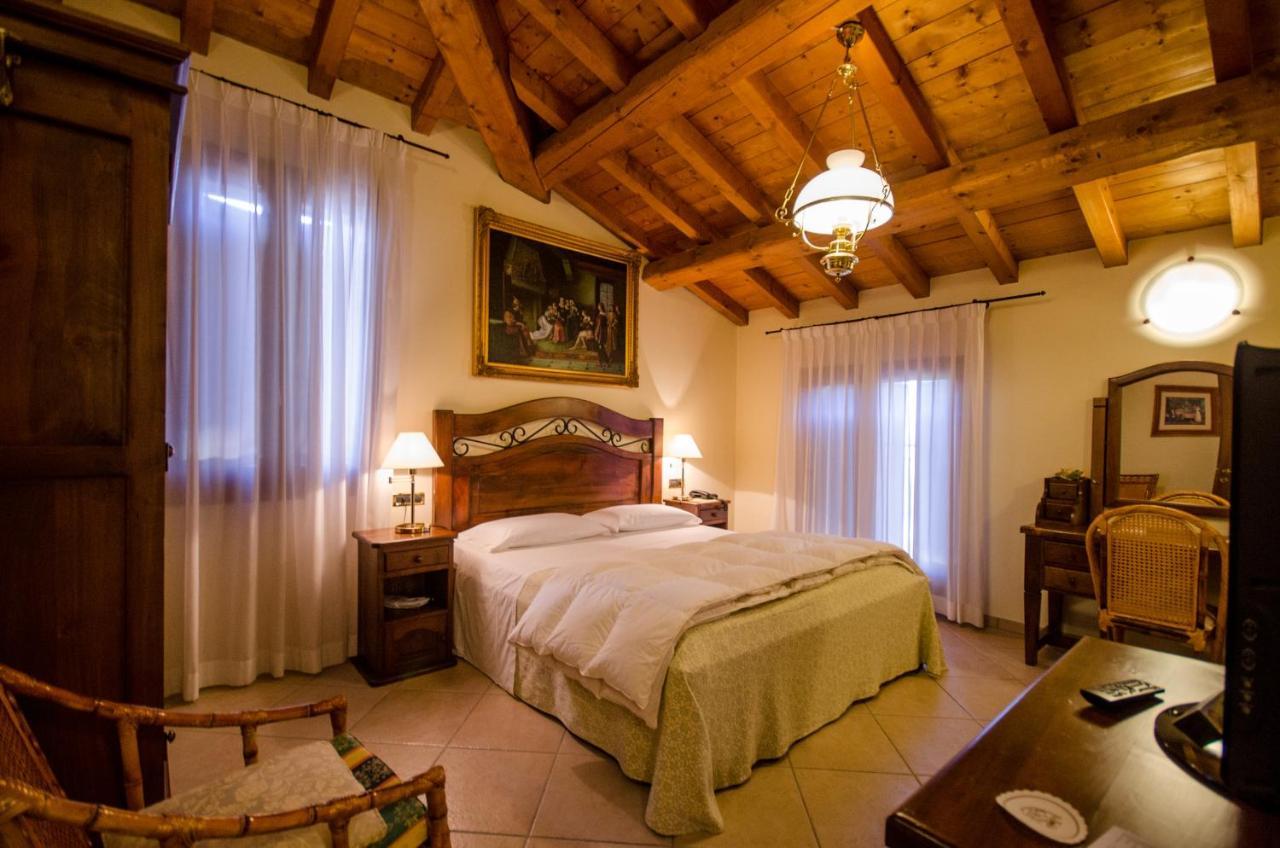 Hotel Corte Vecchia San Prospero المظهر الخارجي الصورة