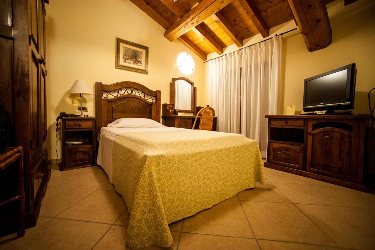 Hotel Corte Vecchia San Prospero المظهر الخارجي الصورة