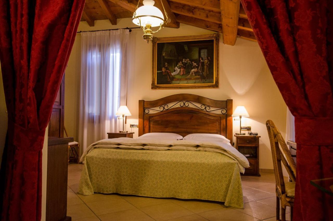 Hotel Corte Vecchia San Prospero المظهر الخارجي الصورة