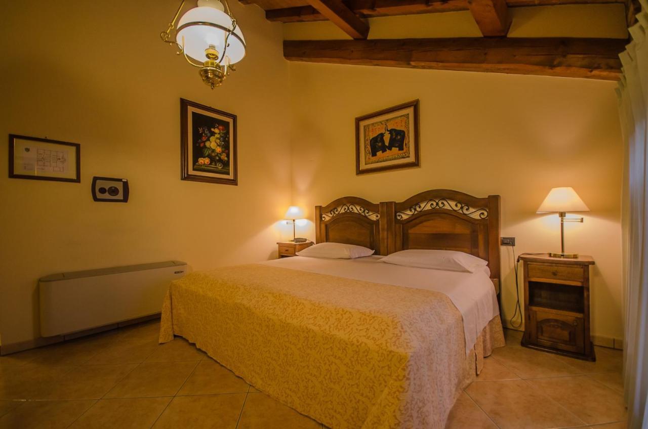 Hotel Corte Vecchia San Prospero المظهر الخارجي الصورة