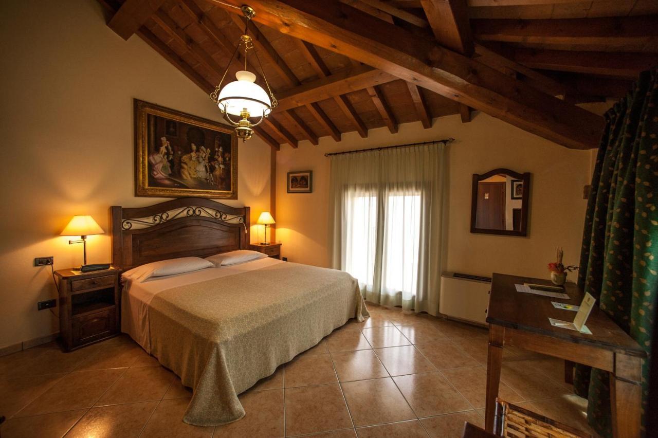 Hotel Corte Vecchia San Prospero المظهر الخارجي الصورة